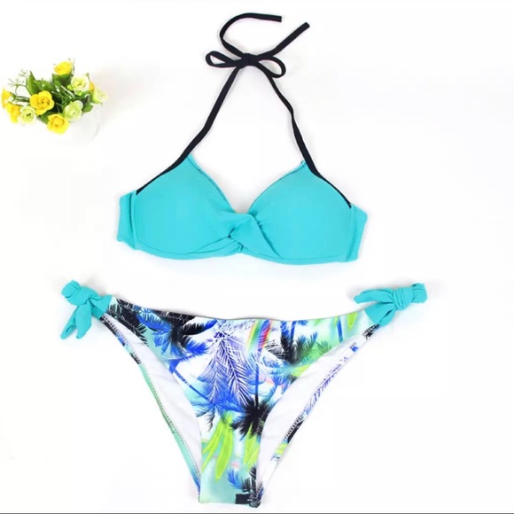 Sexy two piece bikini swimsuit with push up top - Picture 4 of 4